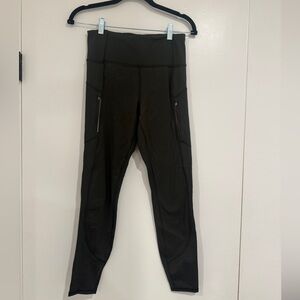 Athleta Rainier Tight Leggings Size Small Forest Green